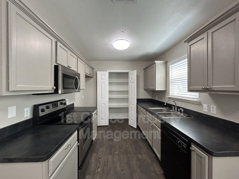 Nice Townhome for rent in Ft Worth property image