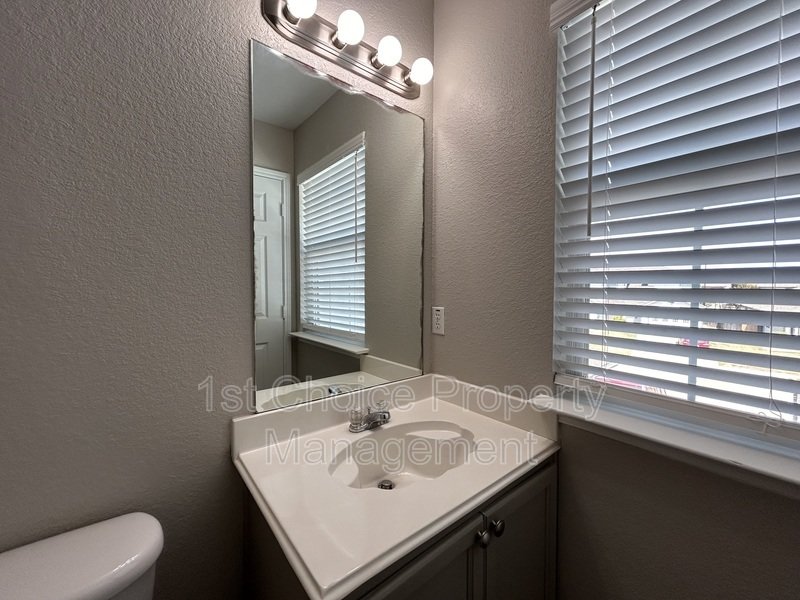 Nice Townhome for rent in Ft Worth property image