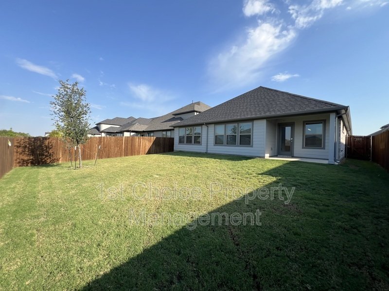 Rentals in Fort Worth! Welcome Home! Spacious Family-Friendly Rental in Saginaw ISD property image