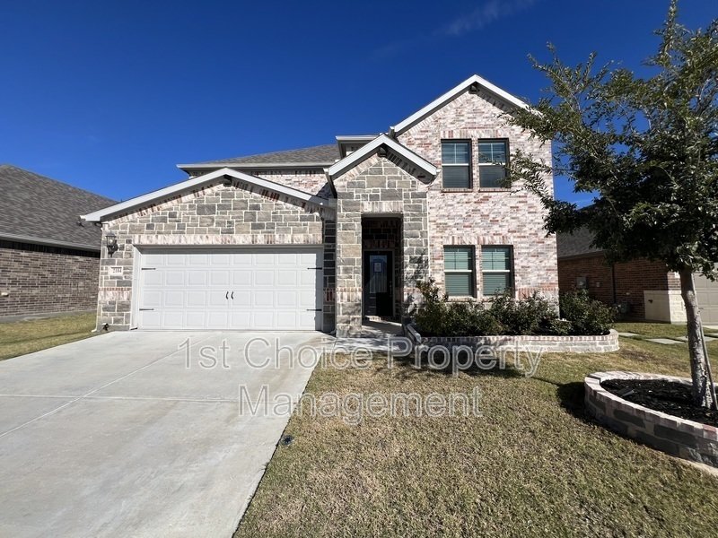 Fort Worth Homes for Rent! Beautiful, Energy-Efficient 4-Bedroom Home in NORTHSTAR Community property image