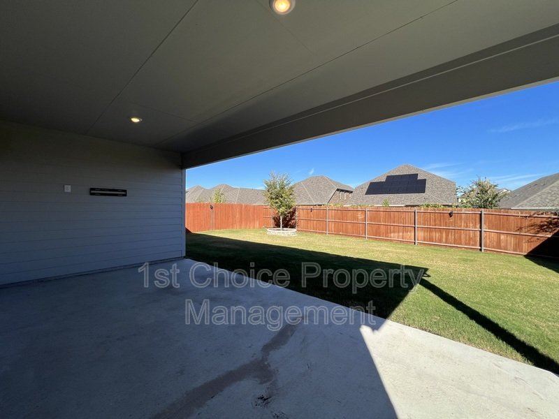 Fort Worth Homes for Rent! Beautiful, Energy-Efficient 4-Bedroom Home in NORTHSTAR Community property image