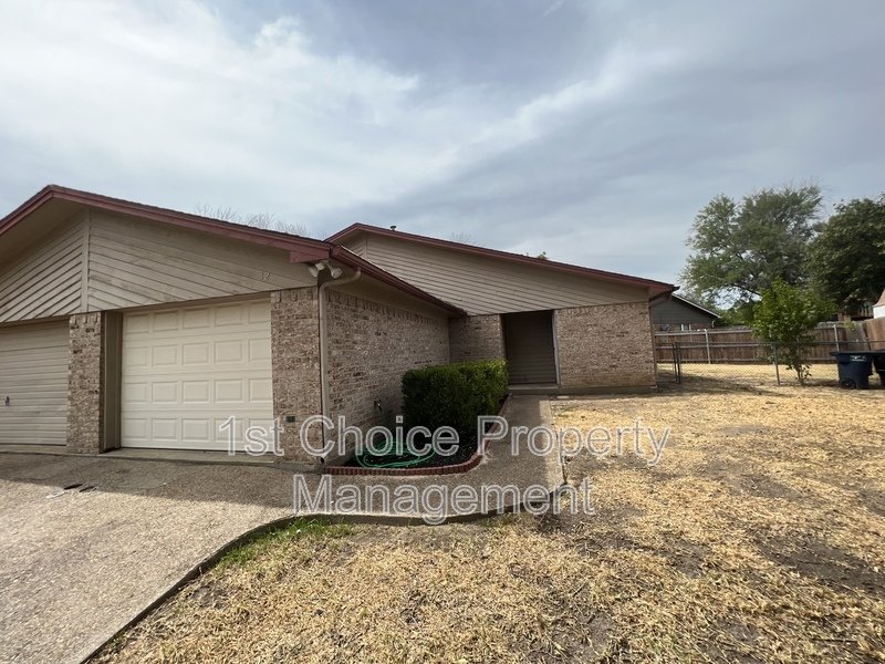 Duplex for Rent in West Fort Worth property image