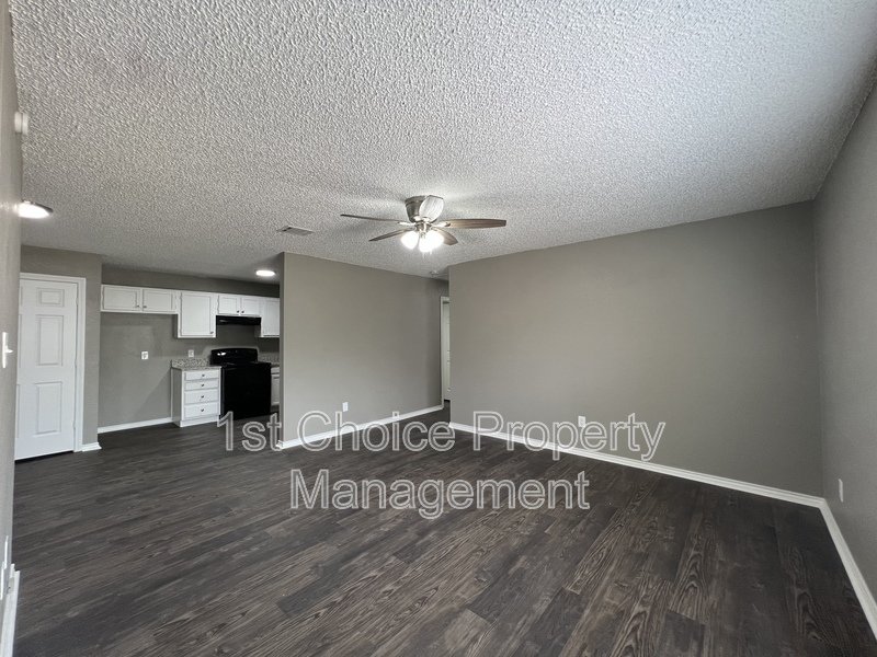 Duplex for Rent in West Fort Worth property image