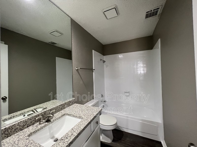 Duplex for Rent in West Fort Worth property image