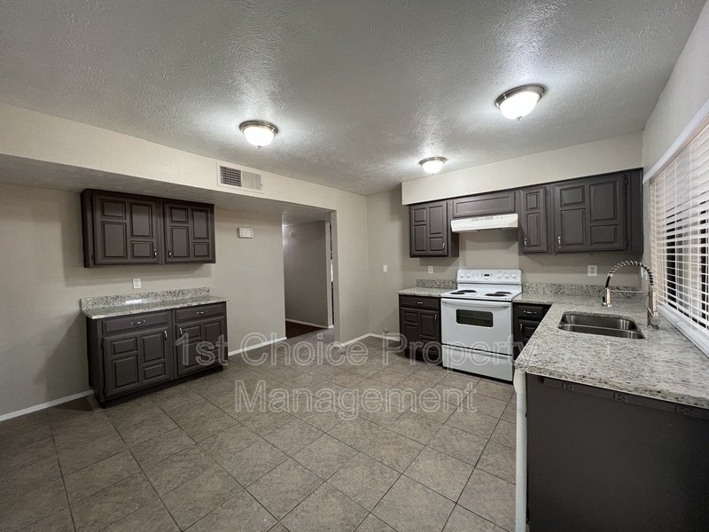 Fort Worth TX Homes for rent! In Summerfields property image